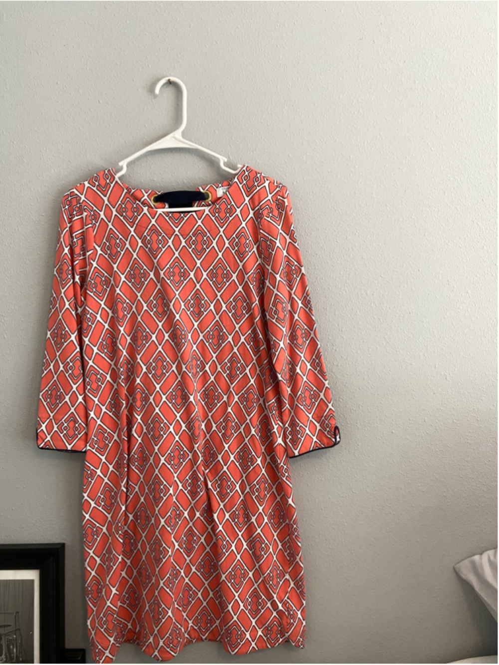 Crown & Ivy women's shift dress, pink, navy, and white geometric print, Small
